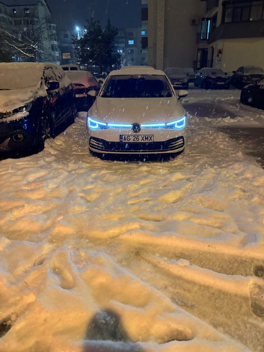Volkswagen Golf 8 /40 000 km/Piele alcantara/IQ Led/Incalzire volan/Masaj Scaun