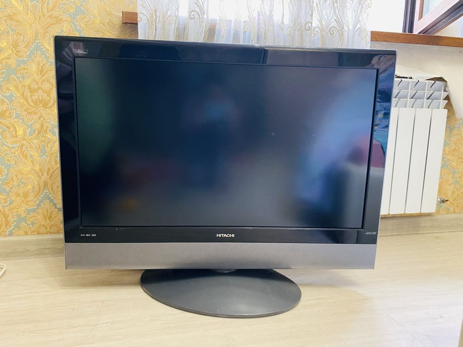 подскавка с телевизором