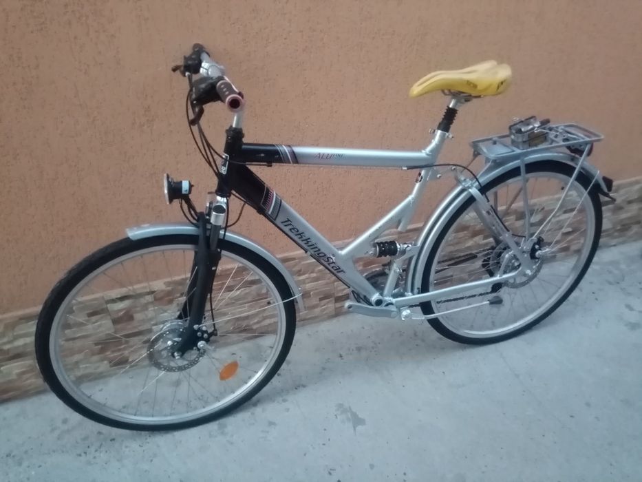 Bicicleta trekking alu ,discuri