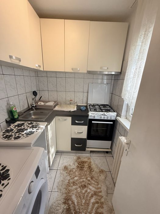 Apartament 2 camere de inchiriat- Constanta zona Bratianu