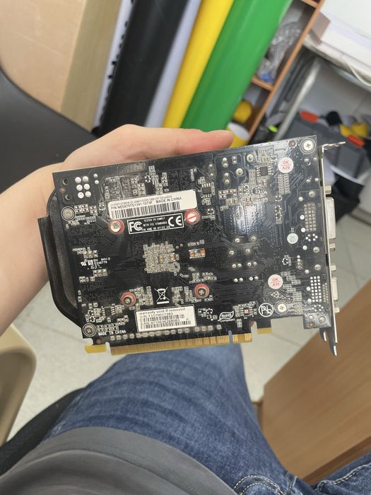 Видеокарта GTX 750Ti 2 gb