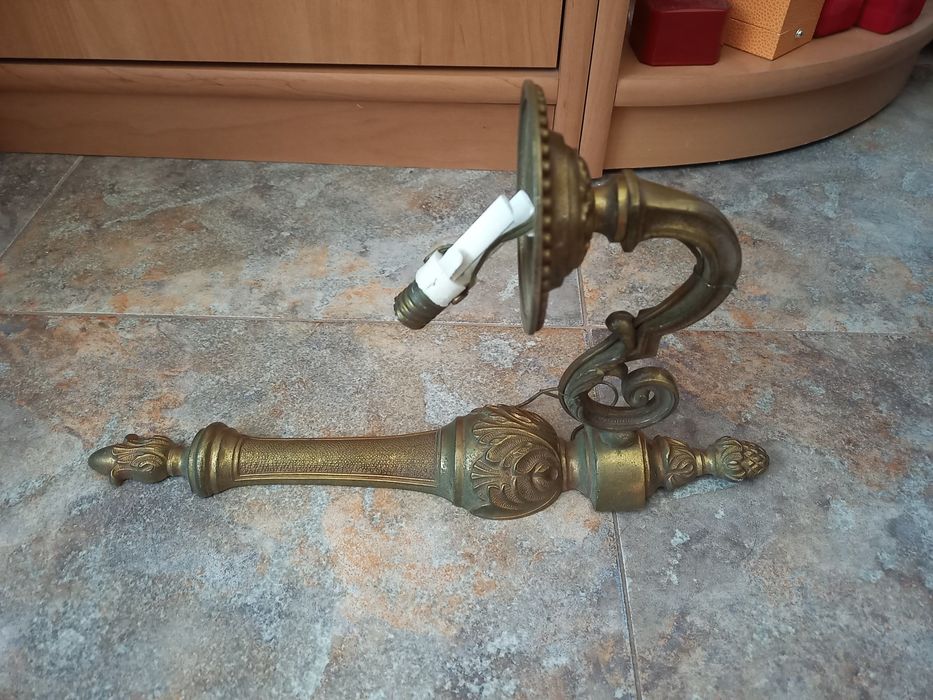 Месингов аплик./