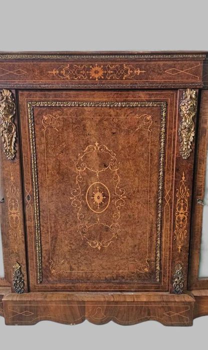 Servanta Franta 26011