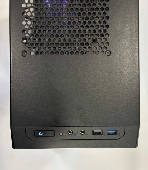 Геймърски компютър AMD Ryzen 5 4500, RTX 3060 12GB, 32GB ram