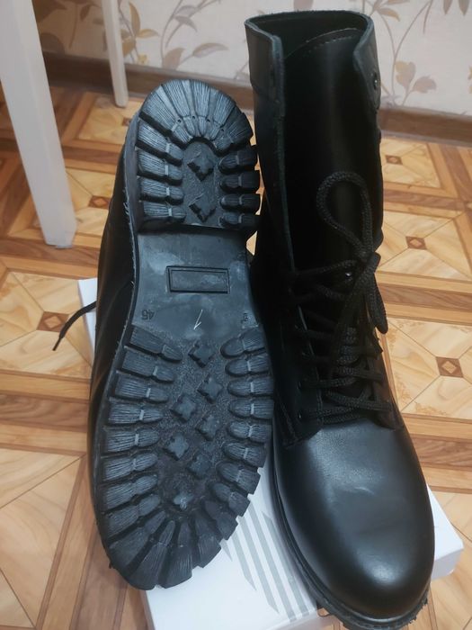 Берцы черные летние