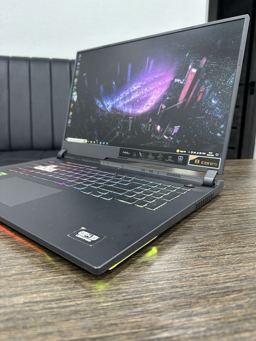 мощный 16-ядерный ноутбук ASUS Rog STRIX G713, для игр и графики