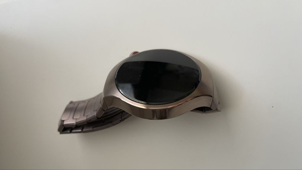 Huawei Watch 5 titan nou