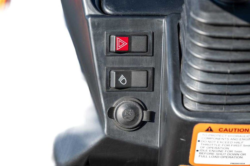 AVENGER - TRACTOR 26CP ROTI radiale sau agricole