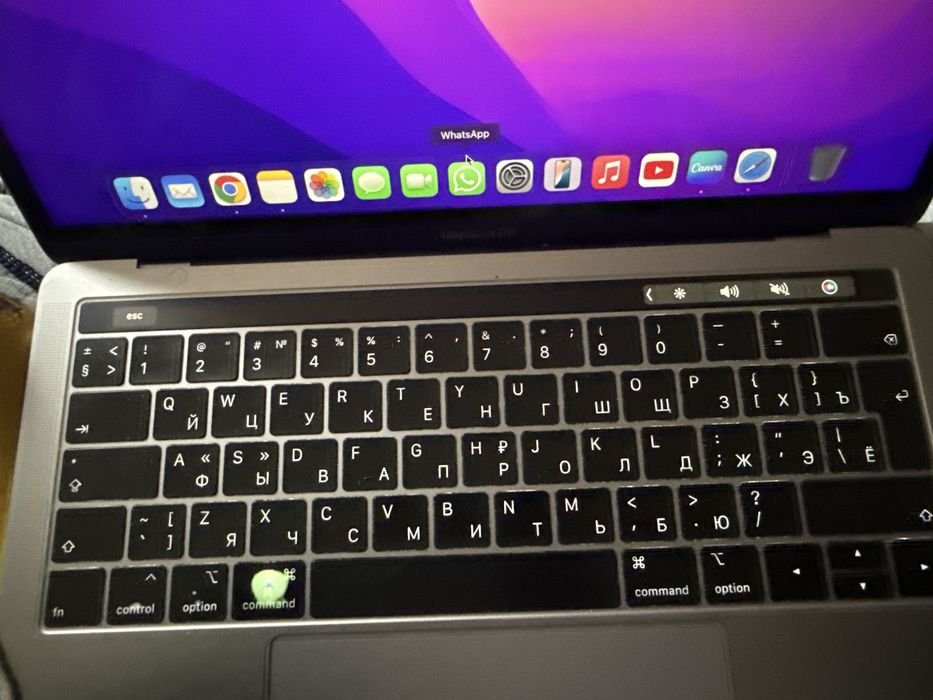 MacBook Pro 13” Touch Bar (4 Thunderbolt) — 512/16 GB RA