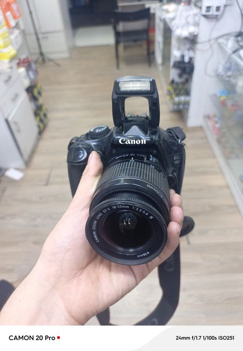 Fotoaparat Canon 1100d