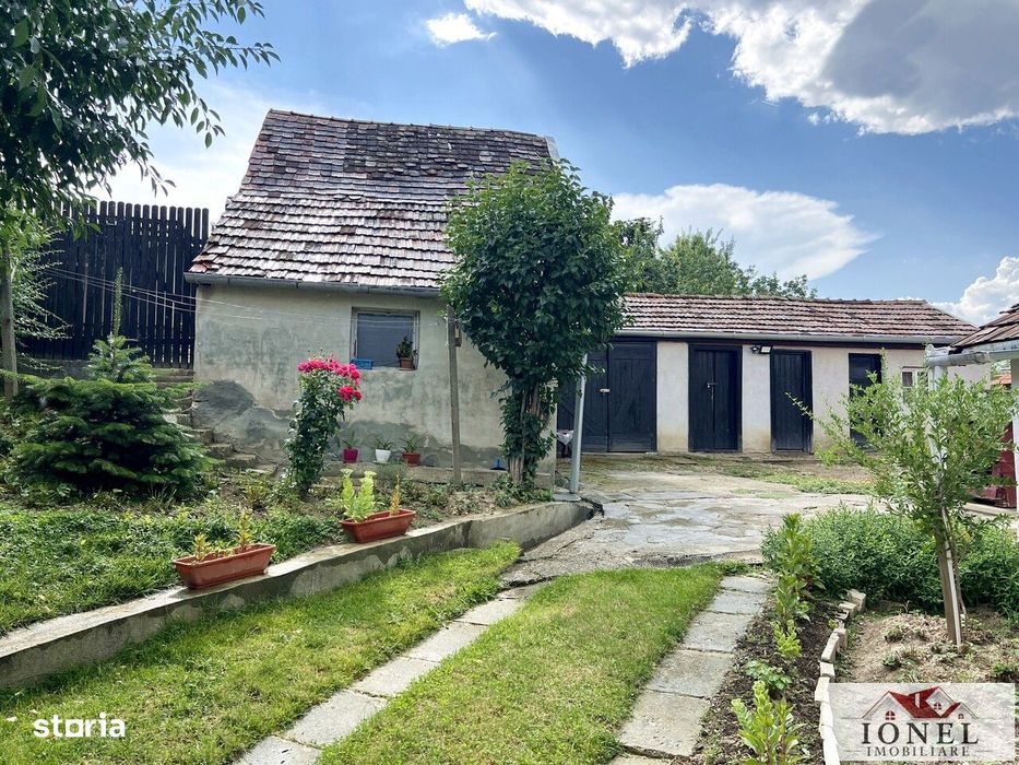 Vanzare casa in Sona