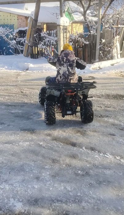 Продам квадроцикл 50 куб