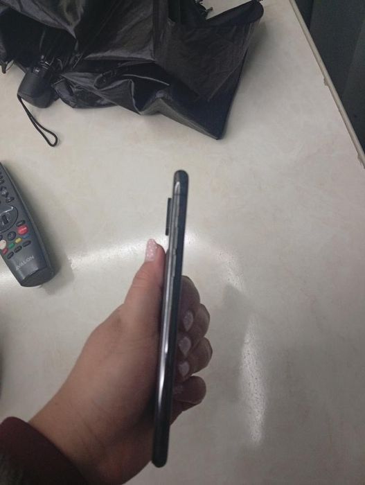 iphone X 64gb 94yomkist