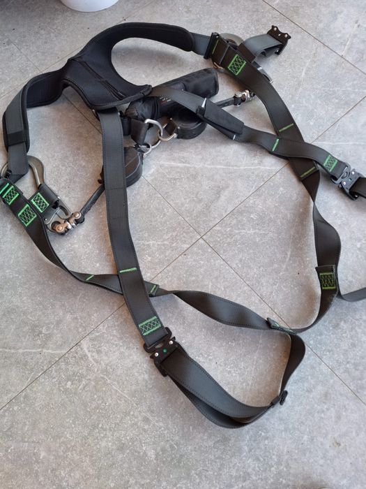 Ham de protecție lucru la înălțime -full body cu cârlige import OLANDA