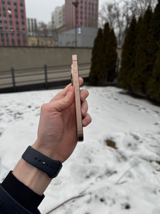 Телефон iPhone 16 Pro 512GB 90% Айфон 16 Про 512ГБ 90%