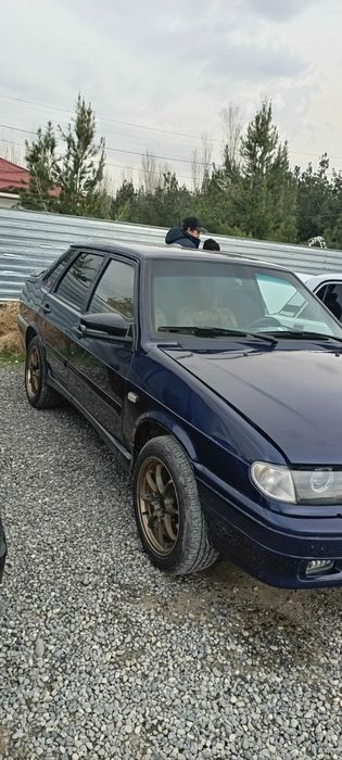 Ваз 2115 в хорошем состоянии.