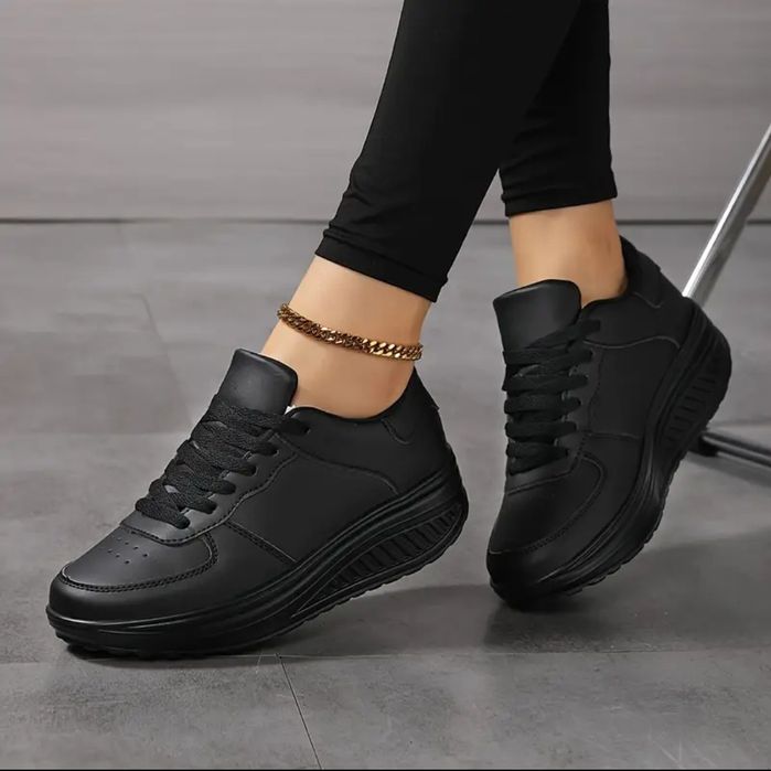 Дамски  обувки  р. 39 и 42