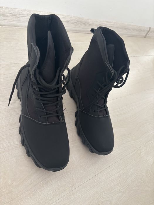 Bocanci negri tactici