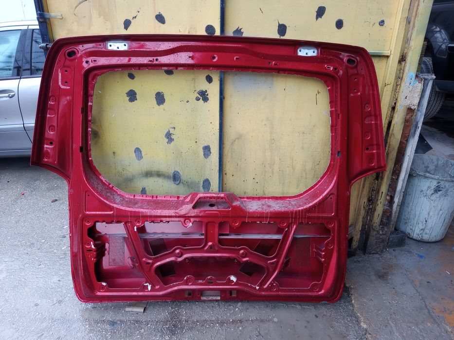Заден капак за Mercedes V class