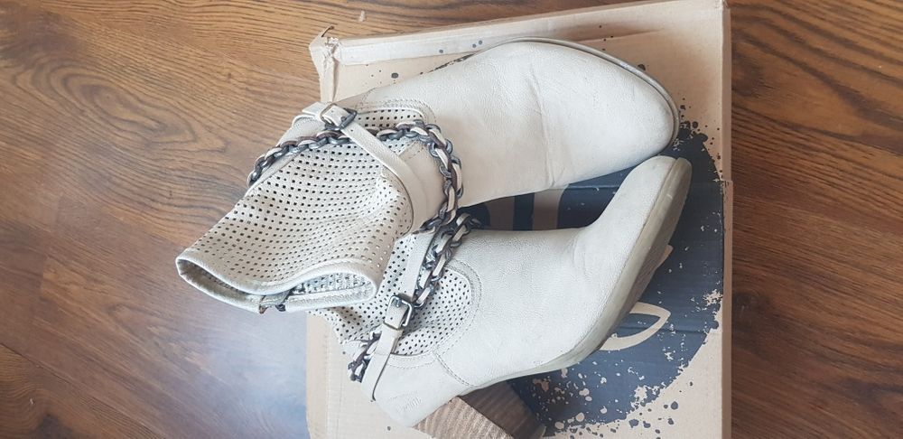 Боти  Tom Tailor