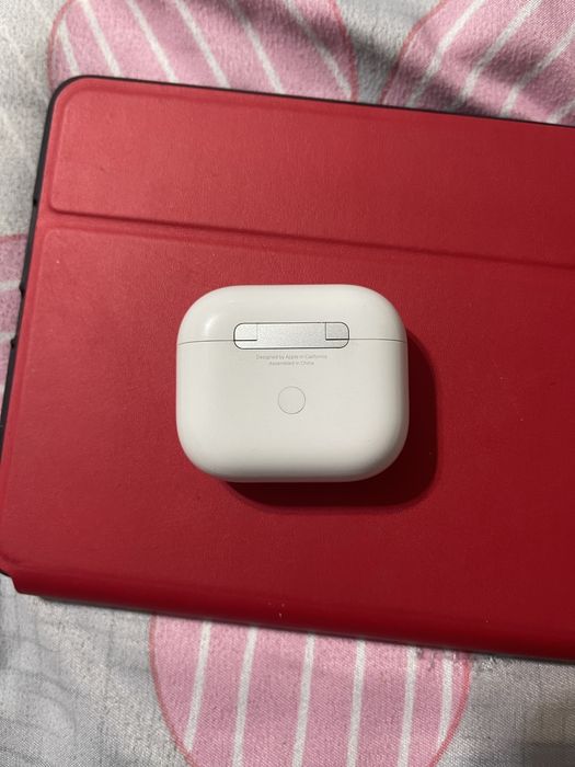 Кейс Airpods 3 оригинал