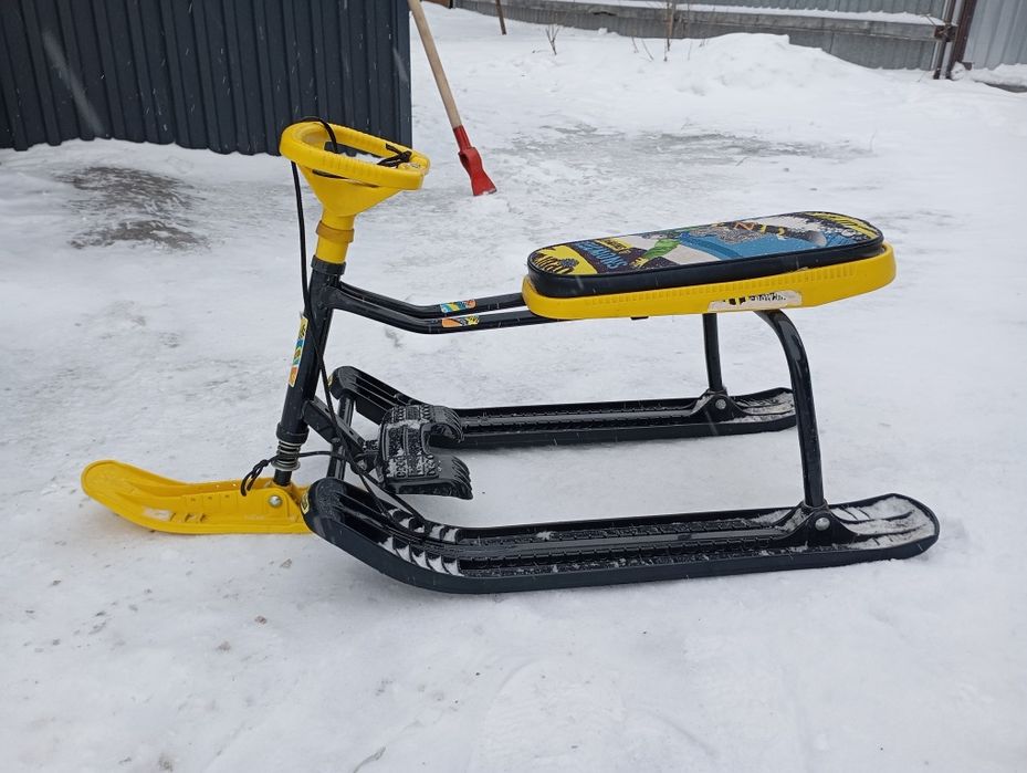 Продам снегокат,недорого.