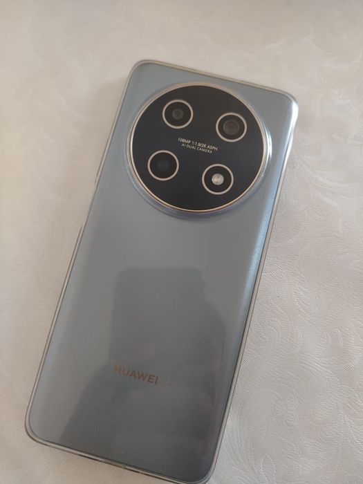 Продам Huawei nova 13i за 90к