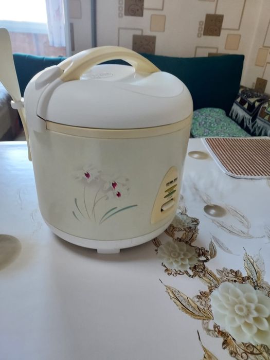 Продам рисоварку