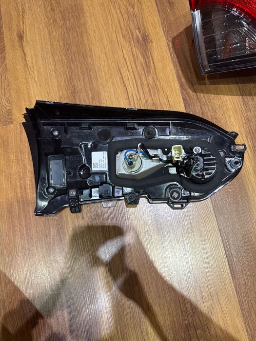 Стоп за TOYOTA Rav4