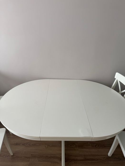 Стол обеденный и стулья 4 штуки IKEA