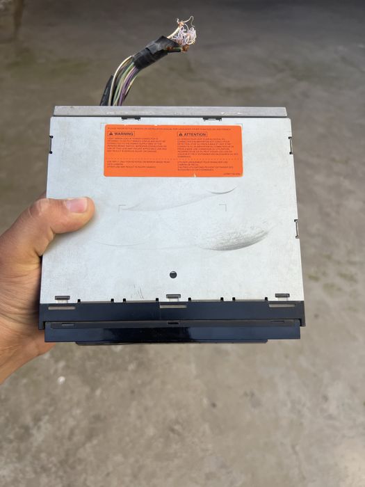 Pioner magnitafon ekran ishlamidi xolati ideal