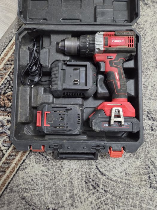 Masina de gaurit cu percutie Panzer