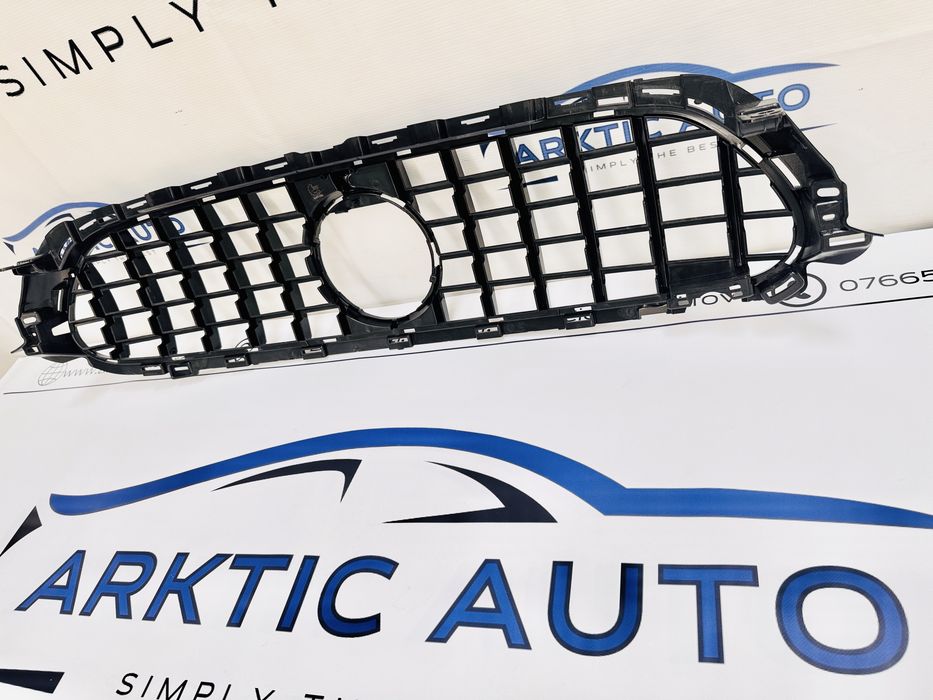 Grila radiator model AMG Mercedes W213 facelift dupa 2020