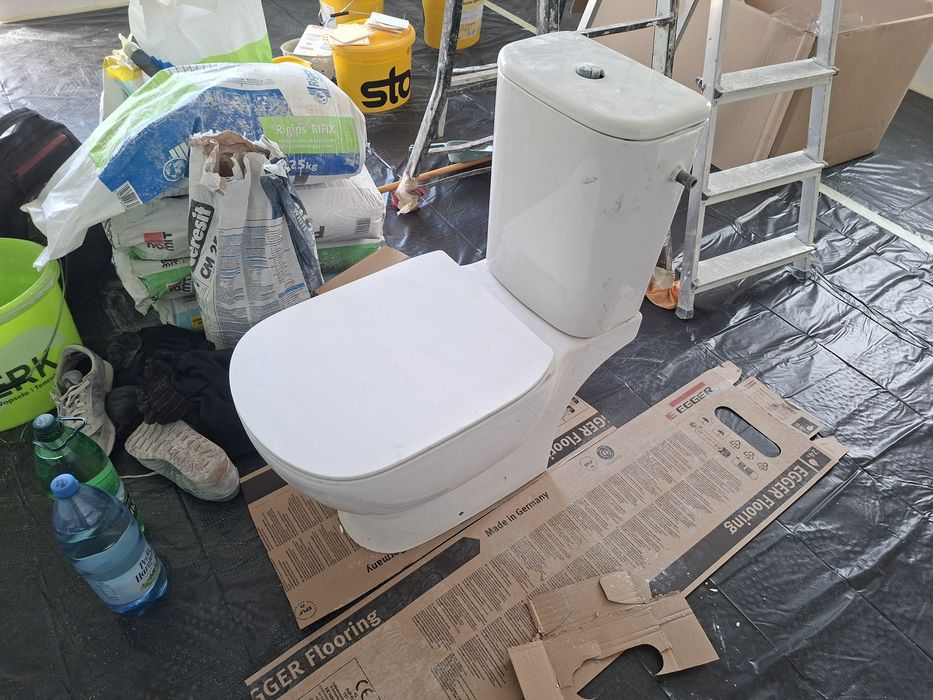 Vas WC si rezervor Ideal Standard Tesi