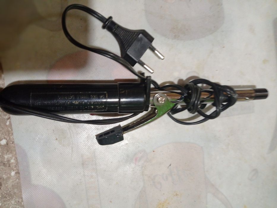 Продаю новую плойку для волос.