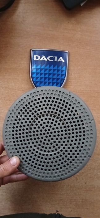 Vand boxa difuzor pentru Logan