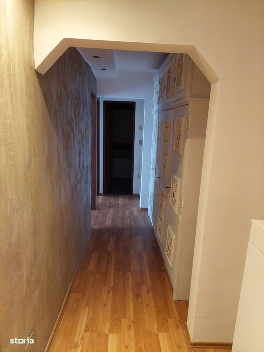 Apartament cu balcon și bucătărie separată în Alba Iulia