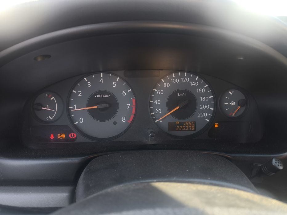 Продам Nissan Almera classic