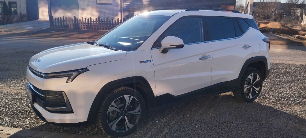 Срочная продажа автомобиль JAC js4