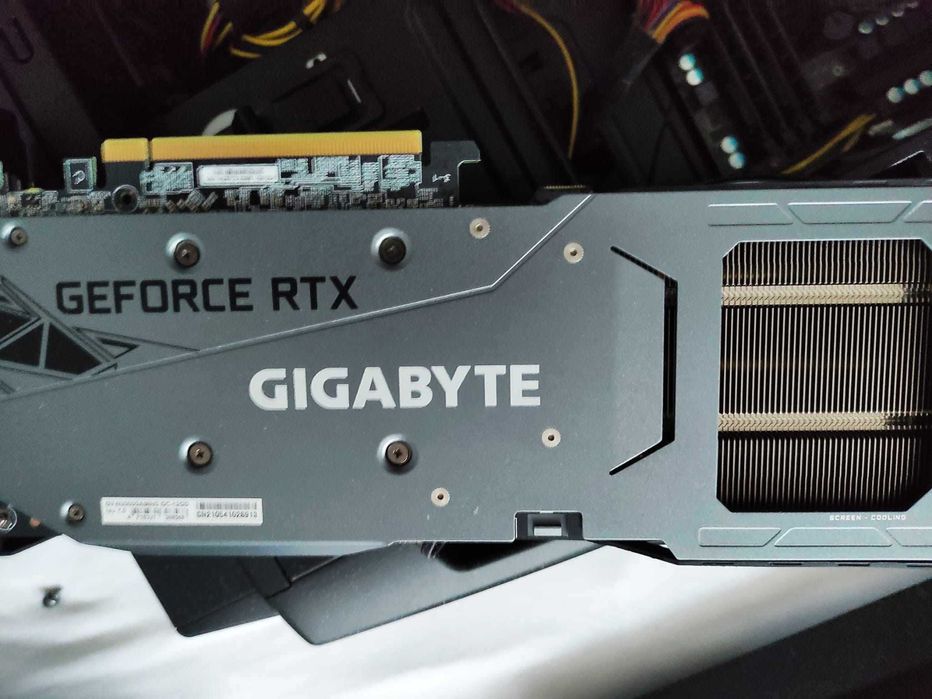 Placa video GIGABYTE RTX 3060ti i5,12400f.placa de baza noua pc gaming