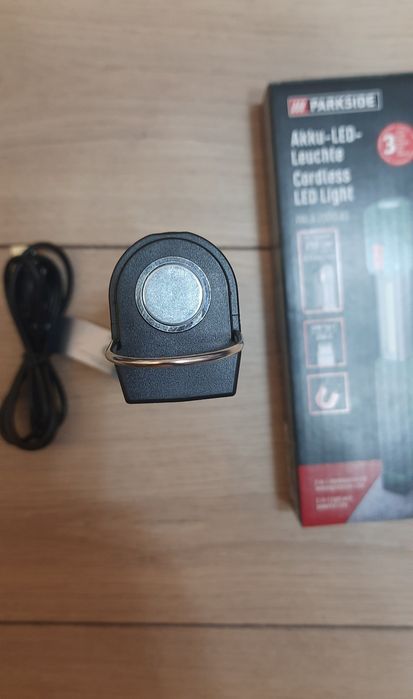 Lanterna-Lampa de lucru cu LED Parkside,magnet si acumulator 3,7v,Nou!