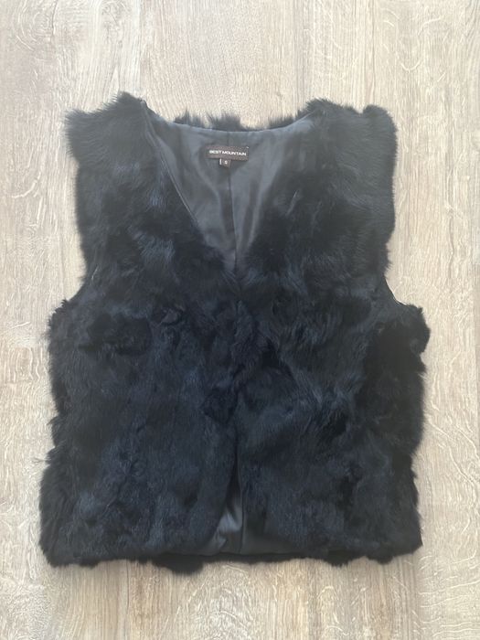 Vesta neagra blana de iepure mărimea S