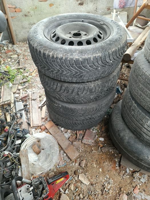 Пасат 1.8т аеб  останали части