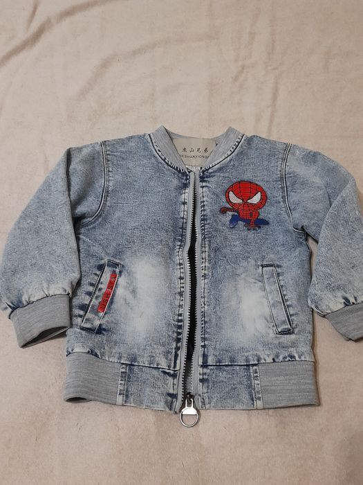 Курточка весна ,осень.