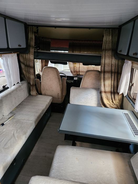 Vând vomobil hymmer