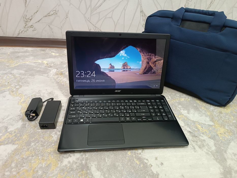 НОУТБУК Acer Win 10 Сумка.
