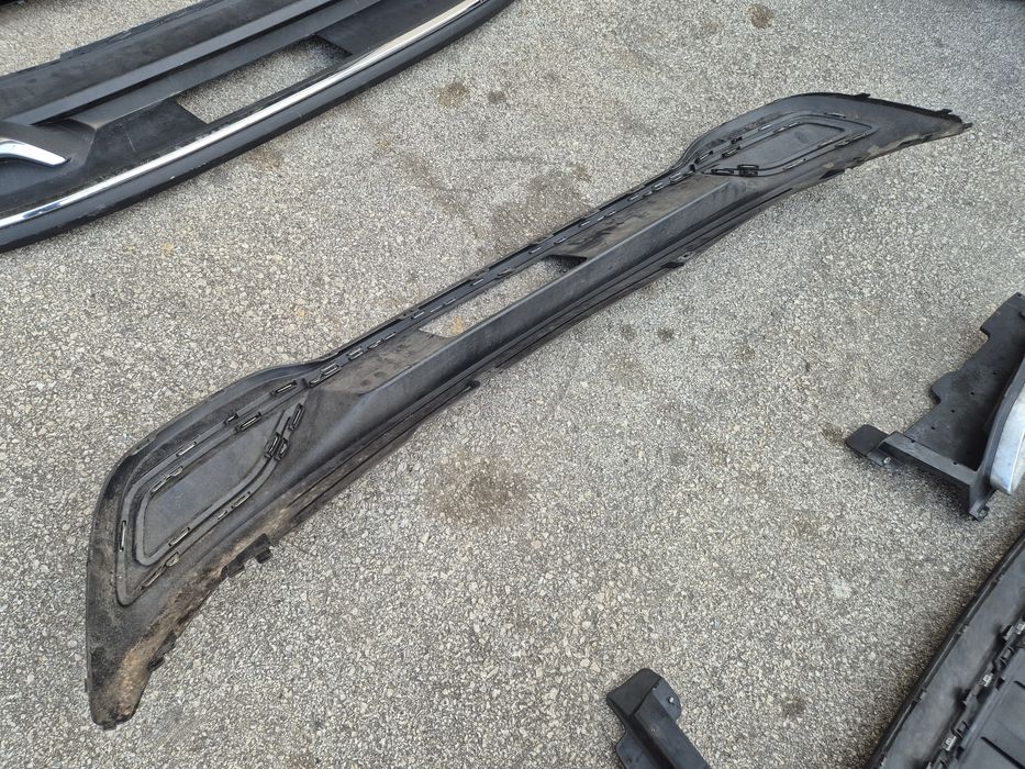 Дифузьор Фолксваген Голф 8 спойлер VW Golf VIII заден