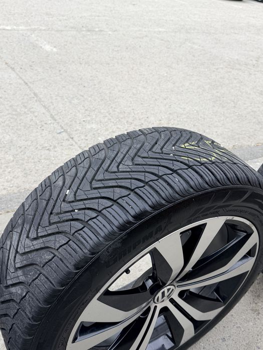 Jante Volkswagen plus anvelope all season , stare perfecta