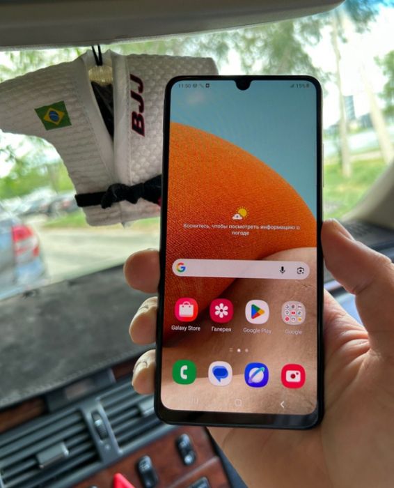 Samsung galaxy A32.