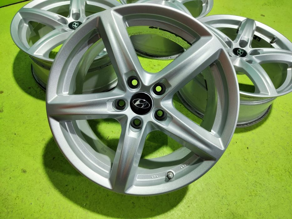 17 5x114.3 Hyundai Kia Mazda лети джанти 5х114.3
